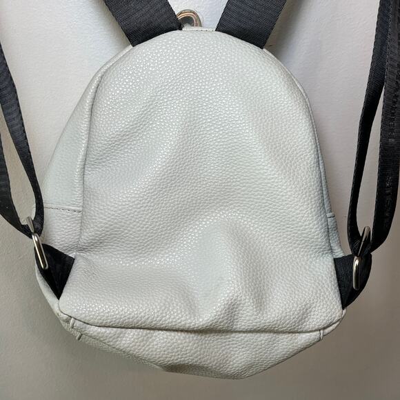 Steve Madden Women's Faux Leather Mini Backpack Adjustable Light Green - Picture 9 of 9